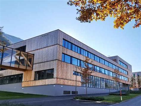 erothotz|HBLFA Tirol, HBLFA Tirol Schule Forschung Service Rotholz.